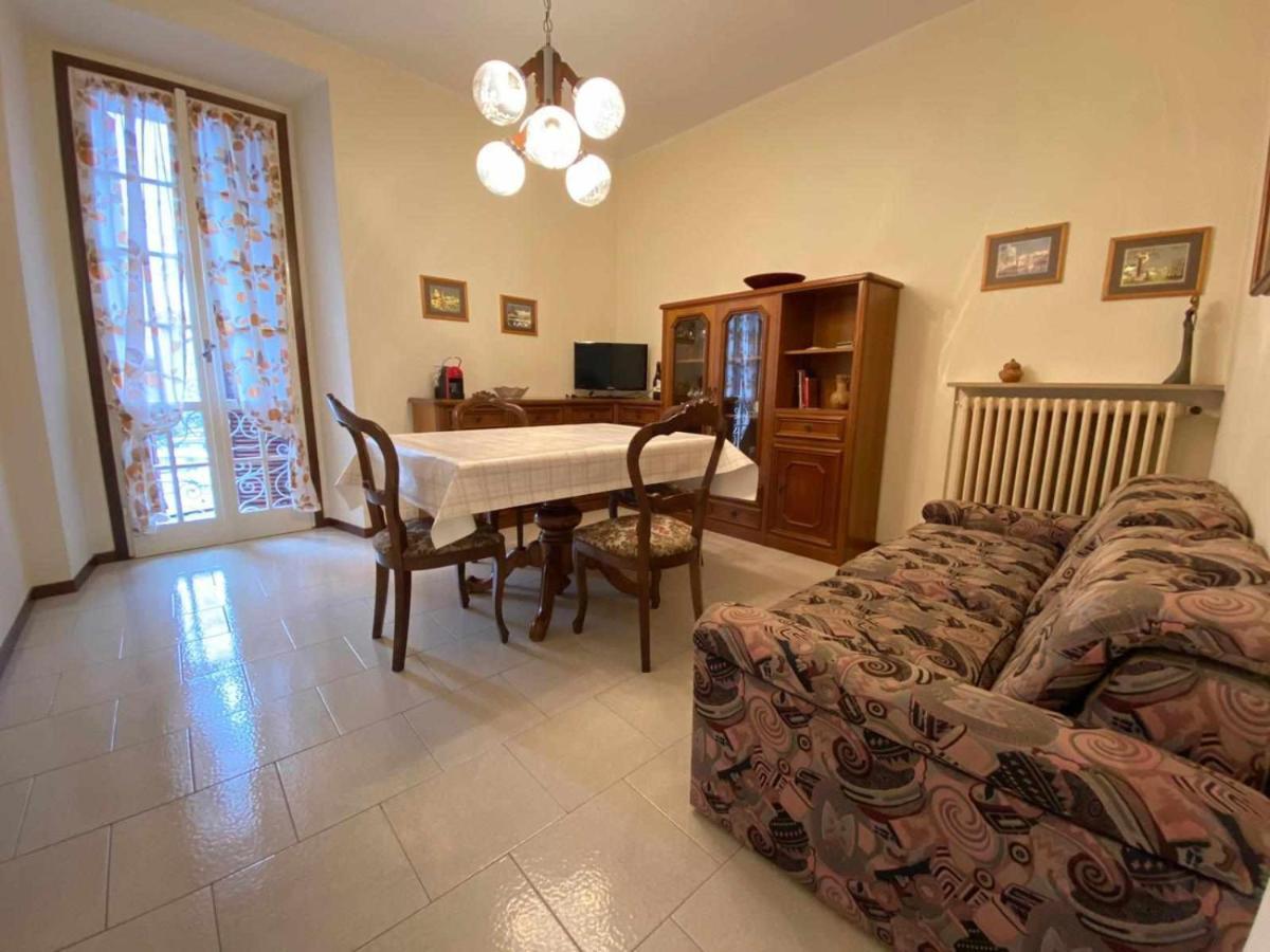 Casa Vacanza Amelia Bosisio Parini Extérieur photo